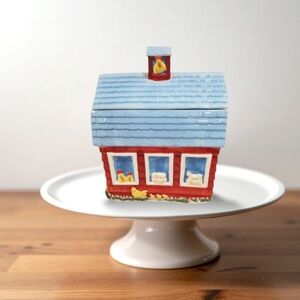 Vintage ceramic  barn farm country cookie jar